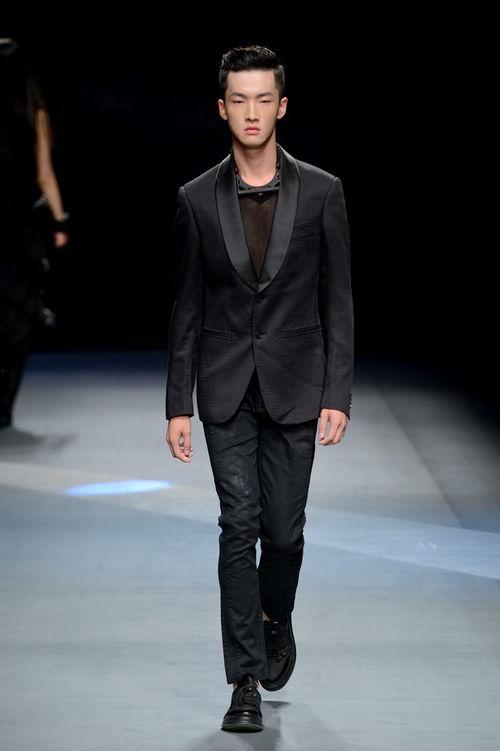 中国男模特明星,中国男模特明星的崛起之路